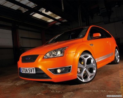 ford_focus_st_3-door_16.jpg